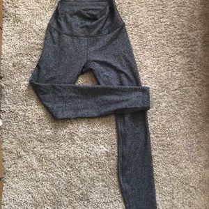 Lululemon wunder under sz 6 leggings